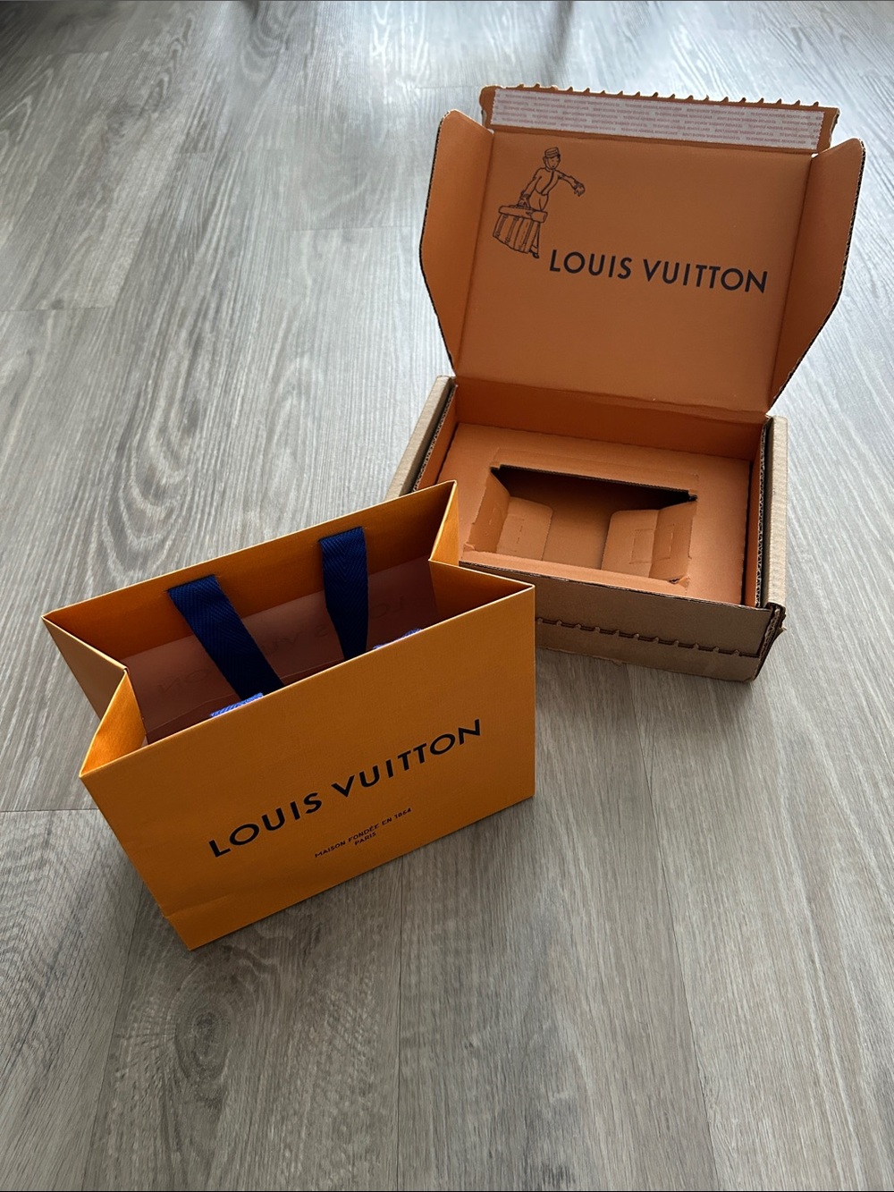 Louis Vuitton Shopping Bag & Shipping Box (Authentic)
